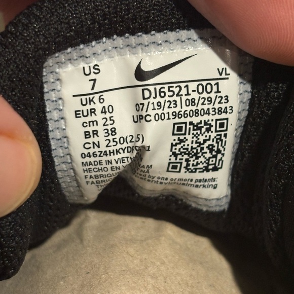 Nike Alpha Huarache Elite 4 Baseball Cleats DJ6521-001 Black/White Mens Size 7 - Picture 9 of 9